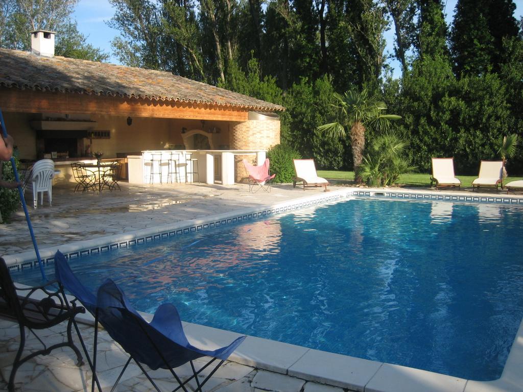 Mas Allard Tarascon Exterior foto